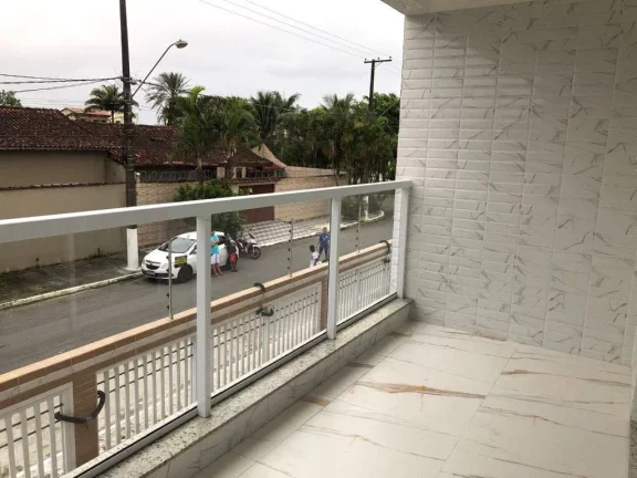 Imagem Casa com 2 dormitórios à venda, 84 m² por R$ 395.000 - Maracanã - Praia Grande/SP