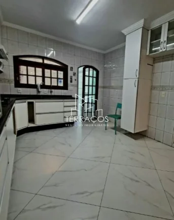 Imagem CASA À VENDA 320M² COM 4 QUARTOS - JARDIM DO LAGO - JUNDIAÍ/SP * ACEITA FINANCIAMENTO *