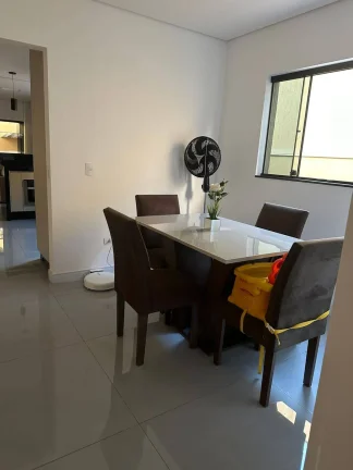 Imagem Casa Terrea Maravilhosa 190 m² 2 Dormitorios 1 Suite e Vagas de Gargens
