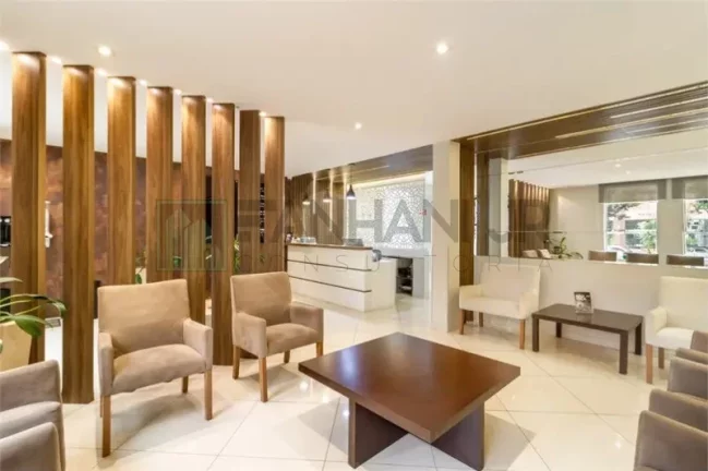 Imagem Excelente oportunidade: Casa Comercial à venda em São Paulo-SP, Jardim Paulista! 12 salas, 6 banheiros, 12 vagas, 700m².