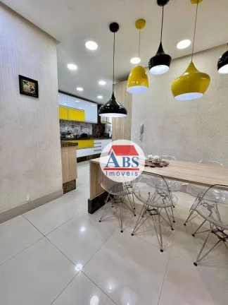 Imagem Apartamento à venda, 170 m² por R$ 850.000,00 - Vila Tupi - Praia Grande/SP