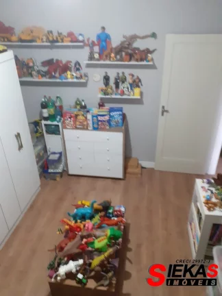 Imagem Imperdível! Casa à venda em Santana, São Paulo-SP: 5 quartos, 1 suíte, 6 banheiros, 2 vagas de garagem. Aproveite!