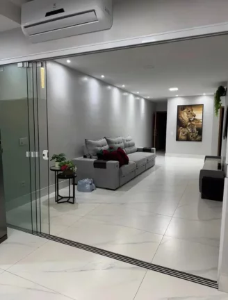 Imagem Casa em Condomínio para Venda em Cuiabá / MT no bairro Jardim Imperial