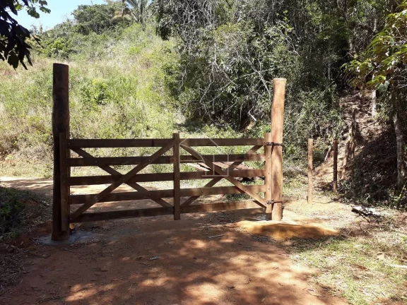 Imagem Sítio a venda entre Santa Leopoldina/Santa Teresa – 11 Hectares