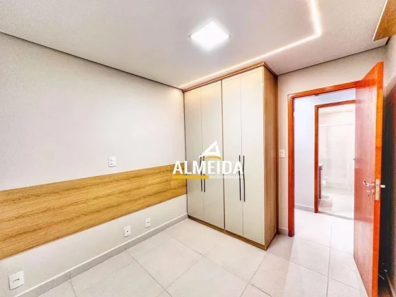 Imagem Apartamento com 2 dormitórios à venda, 66 m² por R$ 560.000,00 - São Benedito - Rio Claro/SP