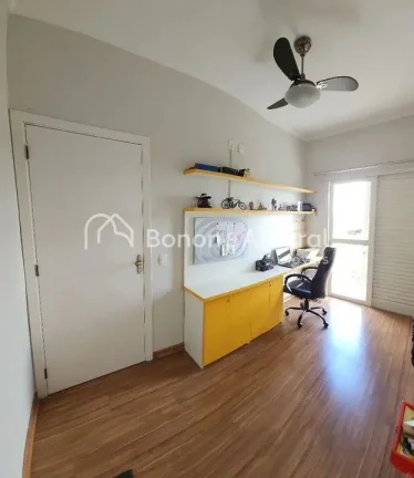 Imagem Casa incrível em condomínio fechado, com 3 quartos, sendo 2 suítes, e um ambiente perfeito para o...