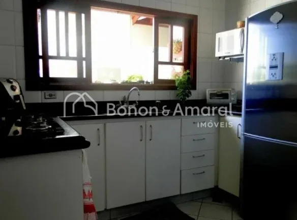 Imagem Descubra a oportunidade de viver em uma residência que une conforto, praticidade e lazer em um dos ...
