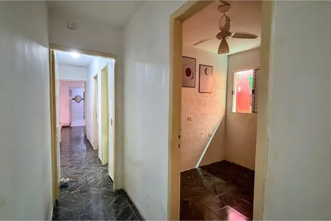 Imagem Casa a venda com 3 dormitórios em Condomínio Fechado no Jaraguá com Suíte Privativa e Área Externa Versátil