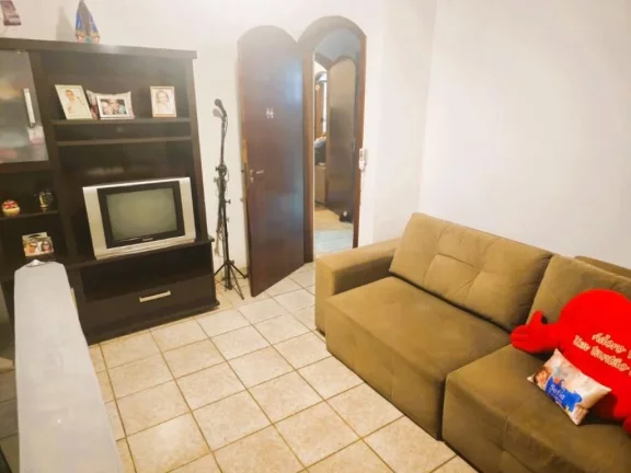 Imagem Sobrado com 3 dormitórios à venda, 415 m² por R$ 1.100.000,00 - Vila Acoreana - Poá/SP