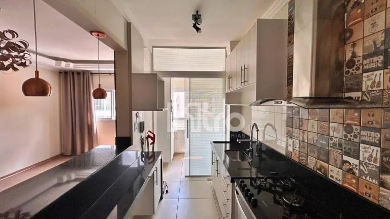 Apartamento com 2 dormitórios à venda, 72 m² por R$ 380.000,00 - Varginha - Itajubá/MG