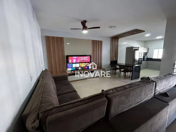 Imagem Casa com piscina com 3 dormitórios à venda, 200 m² por R$ 780.000 - Ferreira da Costa - Itumbiara/GO