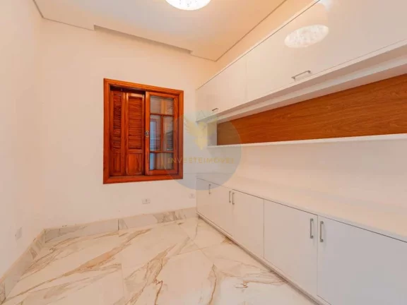 Imagem Sofisticação e Conforto em Casa Totalmente Reformada