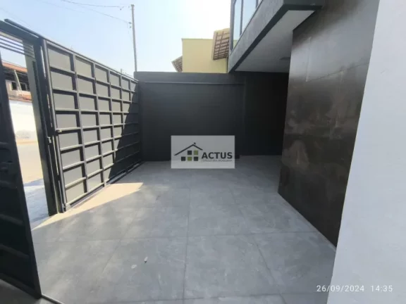 Imagem Casa com 3 Quartos à Venda, 100 m² em São Pedro - Ibirité