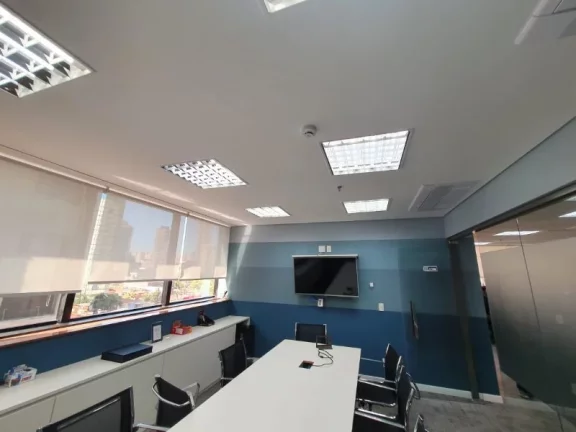 Imagem Laje Comercial com 290 m² para alugar na Rua Fidêncio Ramos - Vila Olímpia