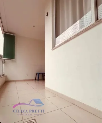 Imagem Localização Premium Situado no cobiçado bairro Praia da Costa, com vista deslumbrante para o Convento da Penha, o maior ponto turístico de Vila Velha.