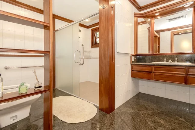 Imagem Casa à venda em Porto Alegre, Cavalhada, com 5 quartos, 900m²