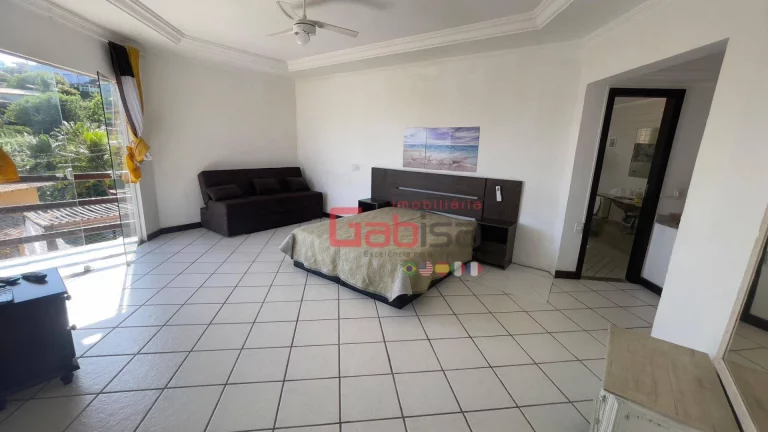 Imagem Casa com 2 dormitórios à venda, 120 m² por R$ 1.200.000,00 - Geriba - Armação dos Búzios/RJ