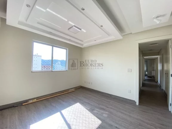 Imagem Apartamento com 3 suítes à venda no Centro de Balneário Camboriú/SC