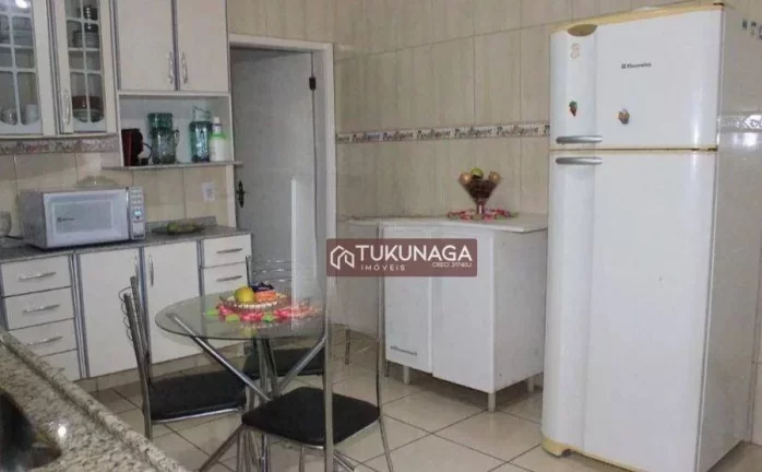 Imagem Sobrado com 4 dormitórios à venda, 300 m² por R$ 750.000,00 - Parque Continental - Guarulhos/SP