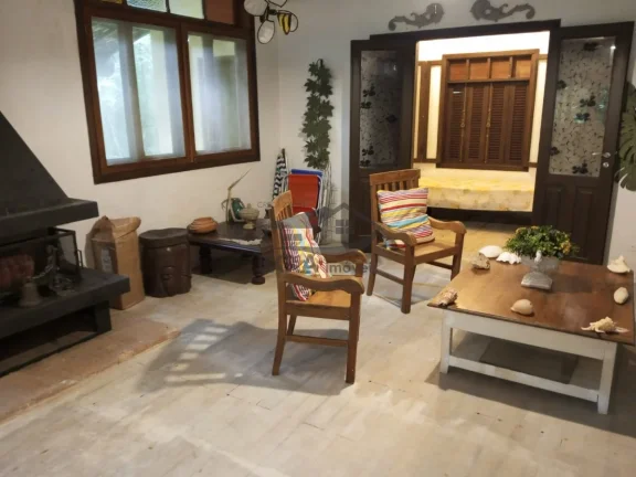 Imagem Casa no sertão da Barra do Una no meio da mata