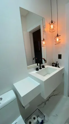 Imagem Imperdível! Apartamento à venda em Porto Belo-SC, bairro Perequê. 2 quartos, 2 suítes, 2 salas, 3 banheiros, 2 vagas de garagem, 154m².