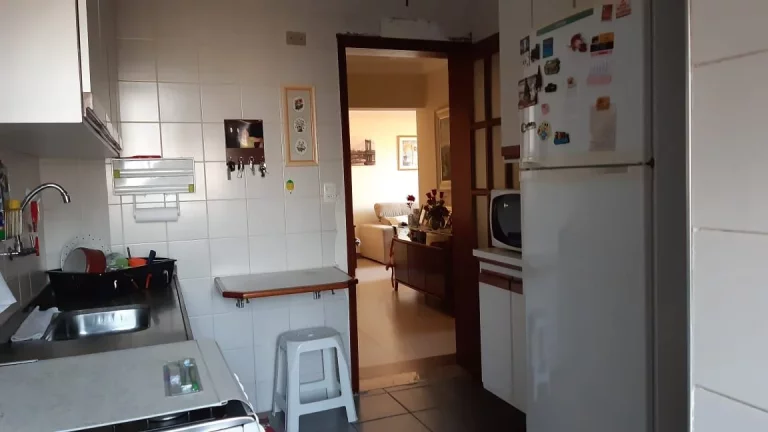 Imagem Ótimo apartamento em localização previlegiada, com 3 quartos com armário embutido, sendo 1 suít...