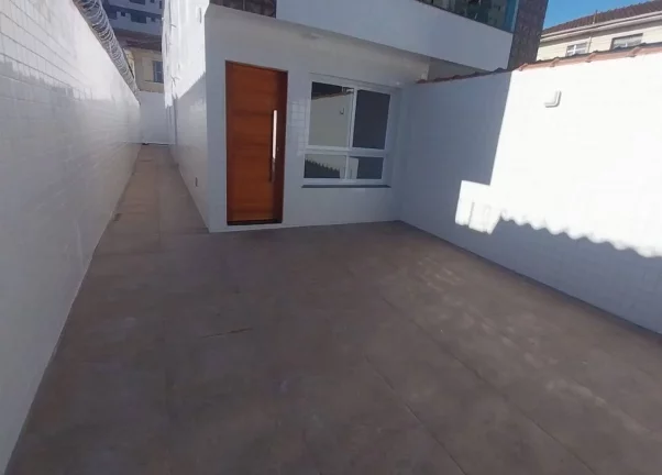 Imagem CASA SOBREPOSTA BAIXA NOVA EM FINO ACABAMENTO NO EMBARÉ
