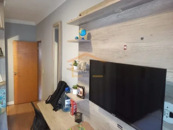 Imagem Casa em condomínio fechado, 3 dormitórios, sendo 3 suítes amplas, mobiliado, área de churrasco/s...