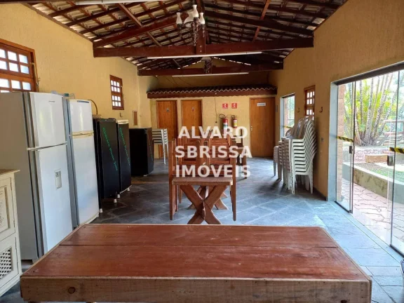Imagem Excelente chácara 5000 m2 com piscina à venda em Atibaia SP