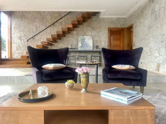 Imagem Casa de condomínio à venda, com 4 quartos, 540m2