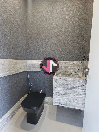 Imagem Venda Incrível em Cuiabá: Casa Neoclássica no Condomínio Villa Jardim Descubra o luxo e a elegâ...