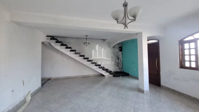 Imagem Lindo Sobrado Esquina, 191m², 237m² Construídos, 5 Quartos, 1 Com Suíte Master e Sacada, Sala 3 Ambientes Enorme, Escritura, Várias vagas, 2 Salões (reformar), Área Gourmet no Jardim Esperança, Mauá-SP