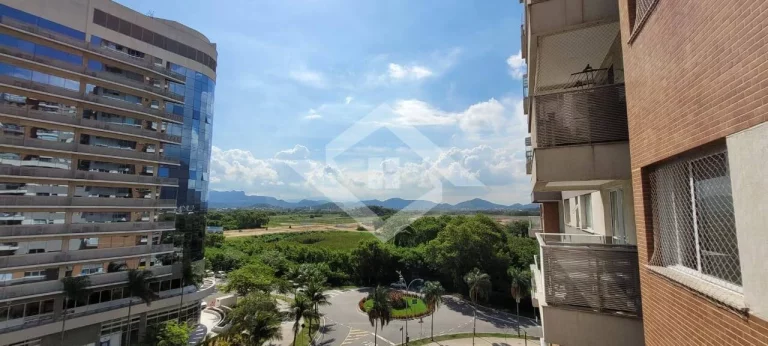 Imagem Apartamento de 2 Quartos para Venda na Barra da Tijuca com 63 m²