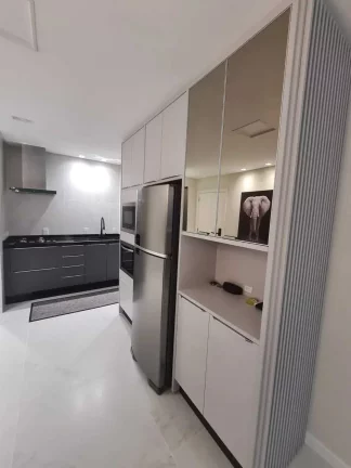 Imagem Apartamento Frente Mar Vista Lateral com 2 dormitórios sendo 1 suíte no Centro de Itapema