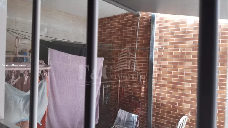 Imagem Casa para Venda em Limeira, Jardim Nova Conquista, 2 dormitórios, 1 banheiro, 2 vagas