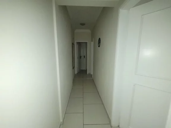 Imagem PITANGUEIRAS – NA QUADRA DA PRAIA, APARTAMENTO TOTALMENTE REFORMADO, LAZER NO PRÉDIO E 02 VAGAS DE GARAGEM.