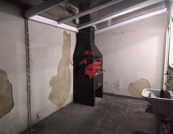 Imagem Sobrado 4 dormitórios espaçosos sendo 2 suítes e uma delas com sacada e closet, 2 vagas , bairro Boqueirão, Praia Grande
