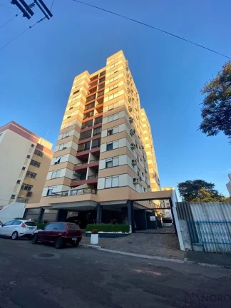 Apartamento central 2 dormitórios 2 banheiros living com sacada box andar alto