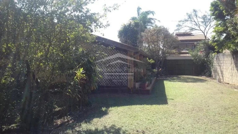 Imagem Chácara residencial / comercial no Bairro Santa Teresinha, Paulínia/SP. 

Você que busca um terre...