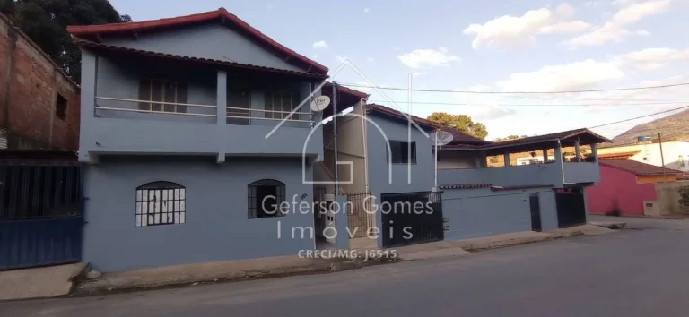 Imagem Prédio à venda - Com 04 apartamentos - Santo Antônio - Mantena - MG