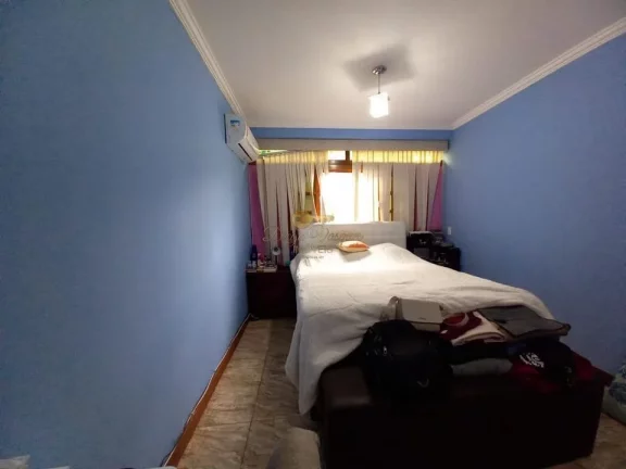 Imagem Casa para Venda em Teresópolis / RJ no bairro Fazendinha