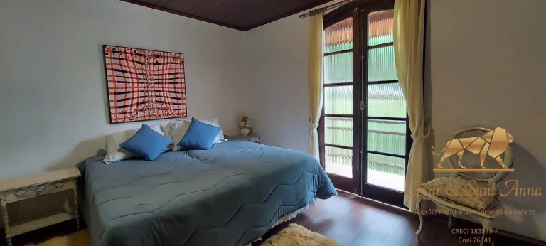 Imagem Encante-se com esta belíssima Chácara à venda em Campos do Jordão-SP