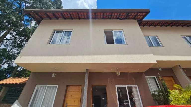 Imagem Casa à venda, 80 m² por R$ 399.000,00 - Araras - Teresópolis/RJ