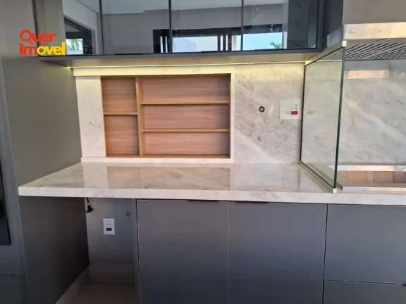 Imagem Casa em Condomínio de Luxo na Vila do Golf em Ribeirão Preto-SP: 4 Quartos, 2 Suítes, 2 Salas, 4 Banheiros, 200m².