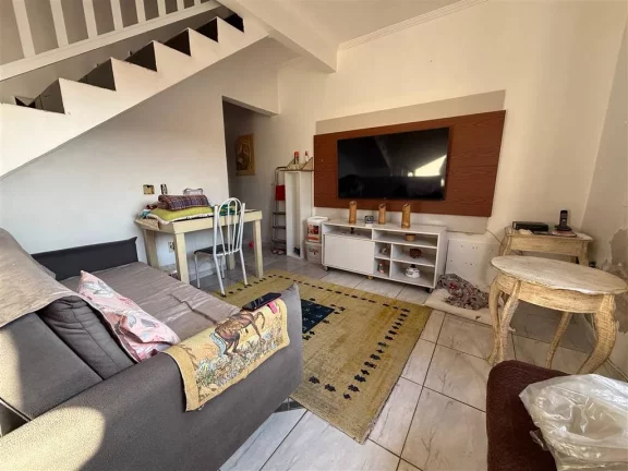 Imagem CASA COM 100 m² - QUIETUDE - PRAIA GRANDE SP