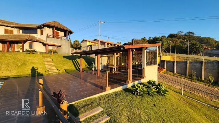 Imagem Atibaia - Chacara de condominio com 5 suites, piscina, area gourmet e terreno com 1741m²