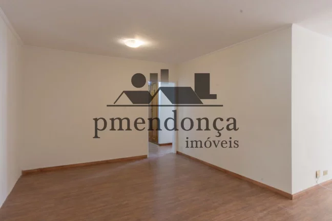 Imagem Apartamento em Higienópolis com 158m², 4 quartos (1 suíte) e 2 vagas.