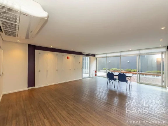 Imagem Alto de Pinheiros Locação - 950m² a.c. - 3 Pavimentos + subsolo - 16 Vagas