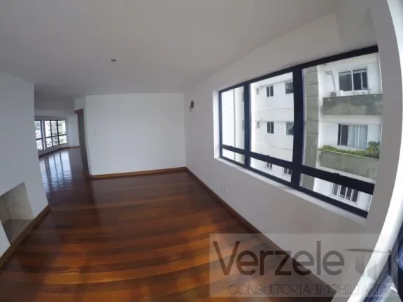 Imagem Frente ao Mar para Venda em Balneário Camboriú / SC no bairro Centro