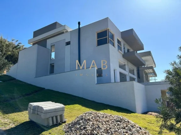 Imagem Imponente residência de luxo à venda em Florianópolis-SC, Ingleses: 4 quartos, 4 suítes, 3 salas, 4 banheiros, 3 vagas, 546,45 m².